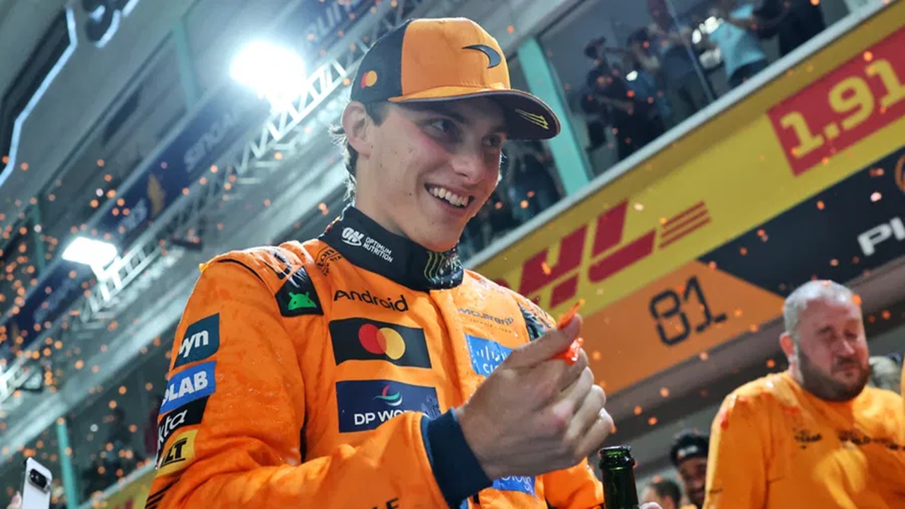 Oscar Piastri Pertimbangkan Hengkang ke Ferrari