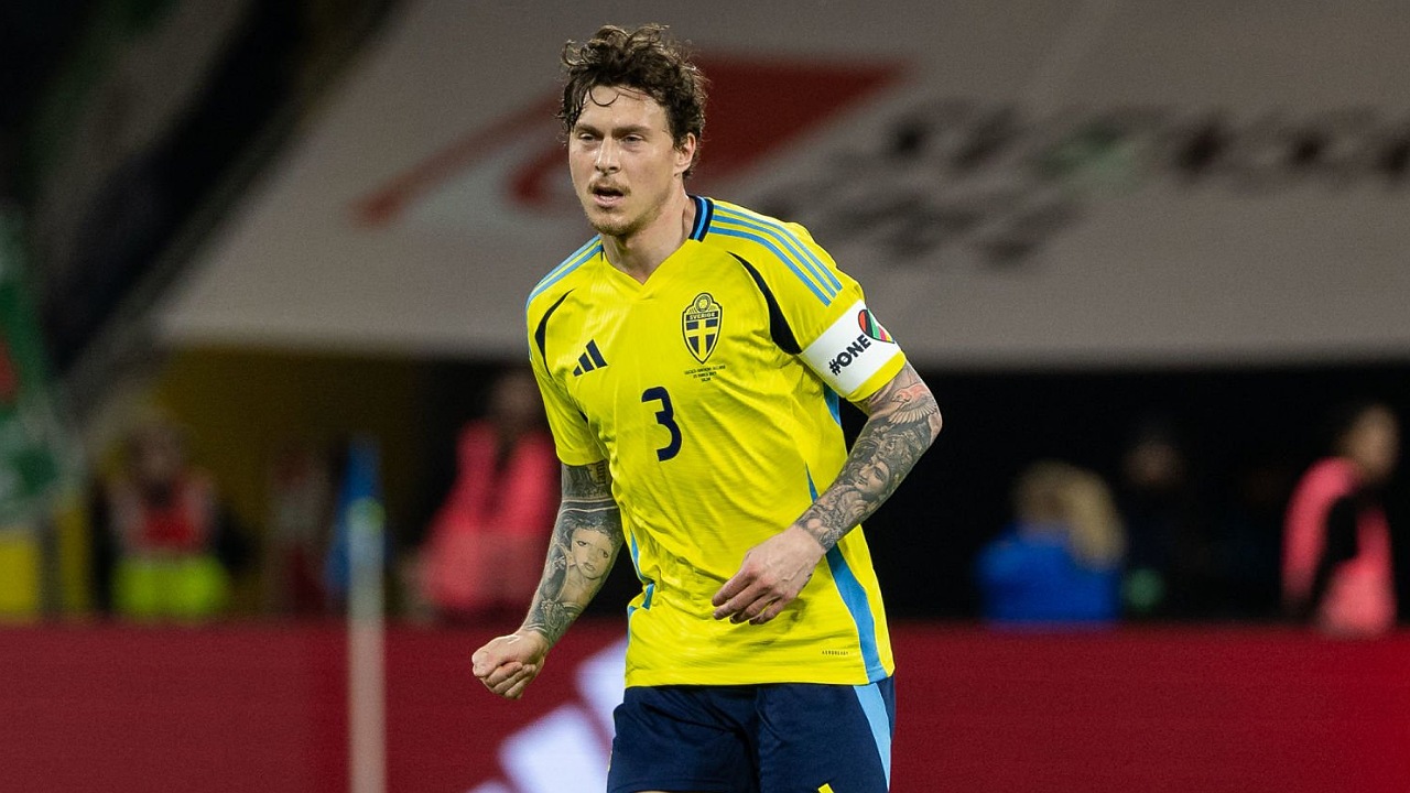 Kapten Swedia, Victor Lindelof