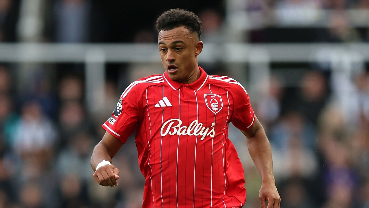 Winger Nottingham Forest, Dan Ndoye