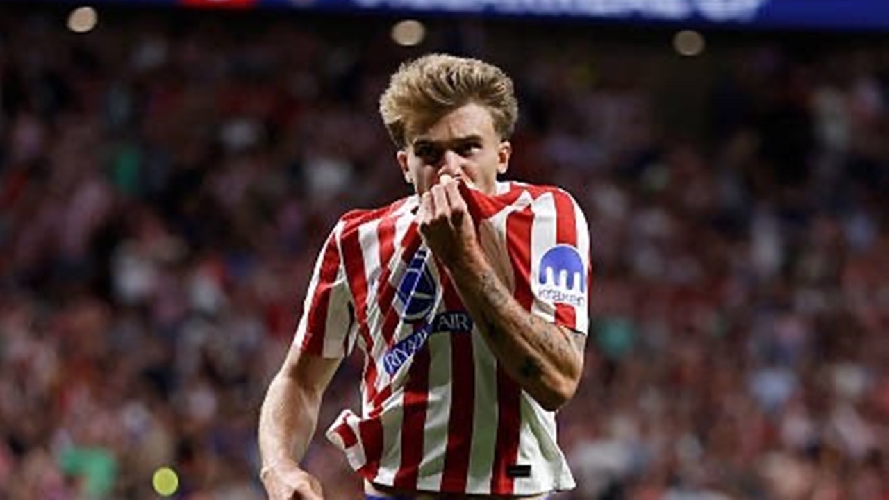 Gelandang Atletico Madrid