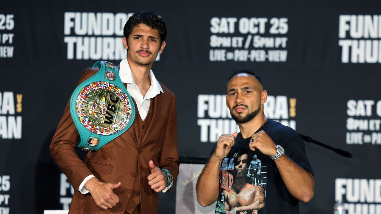 Sebastian Fundora (kiri) dan Keith Thurman. (Foto: Fight TV)