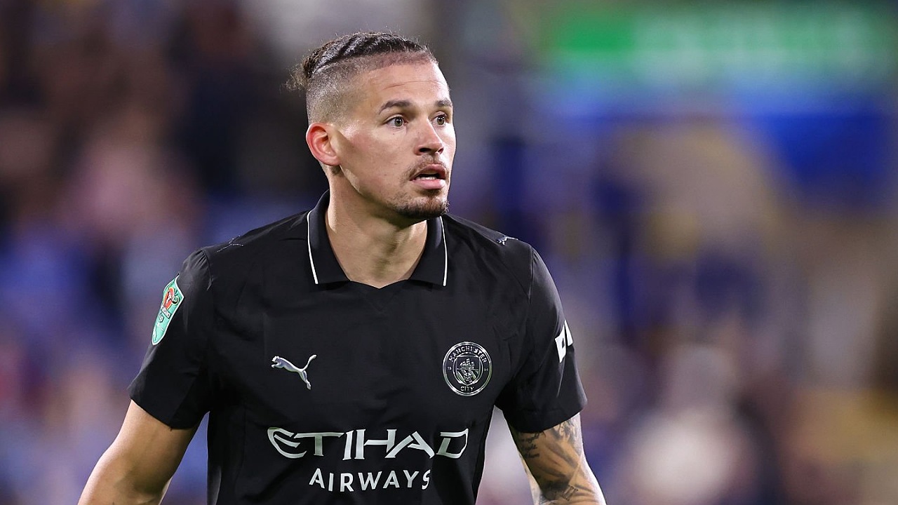 Everton mengincar gelandang Manchester City, Kalvin Phillips