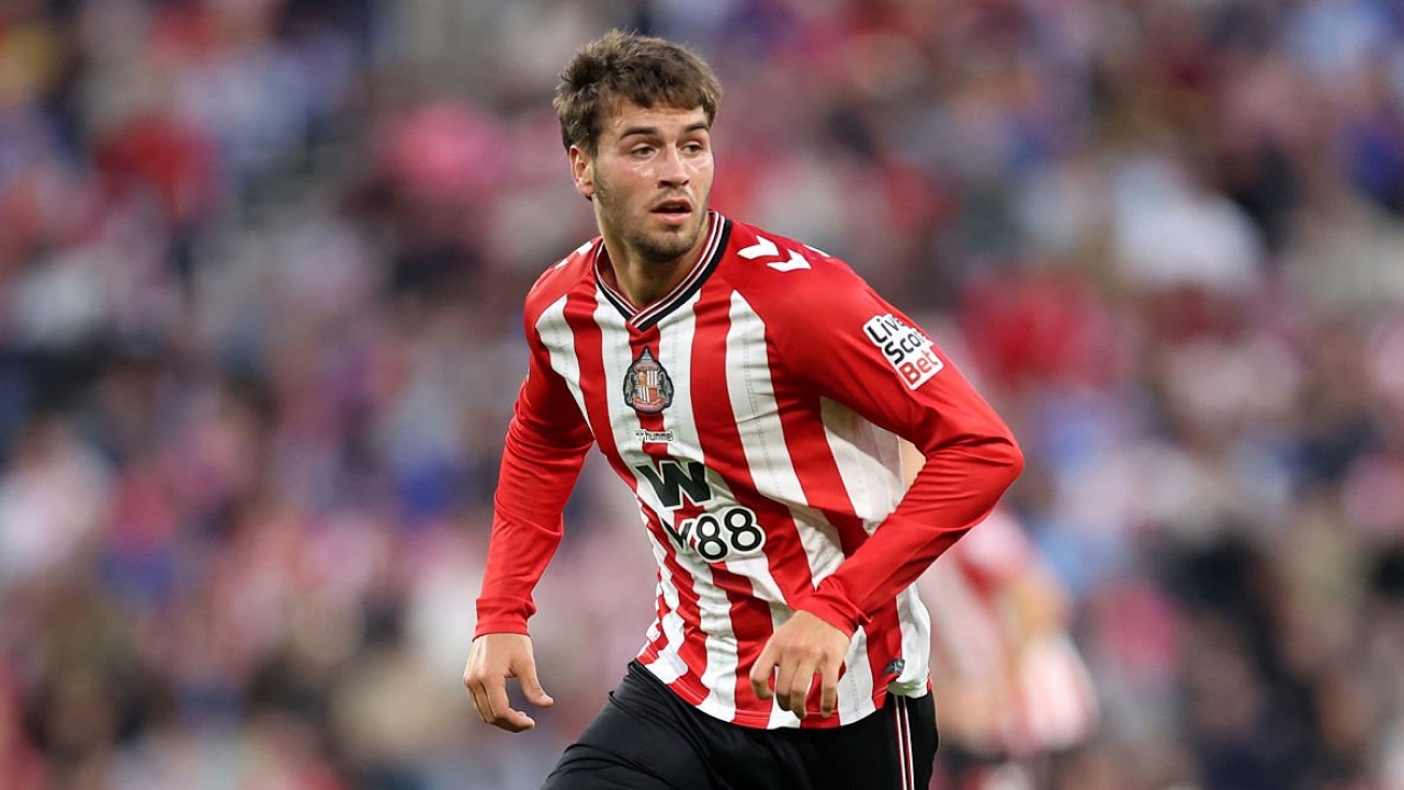 Marc Guiu sempat dipinjamkan ke Sunderland pada awal musim