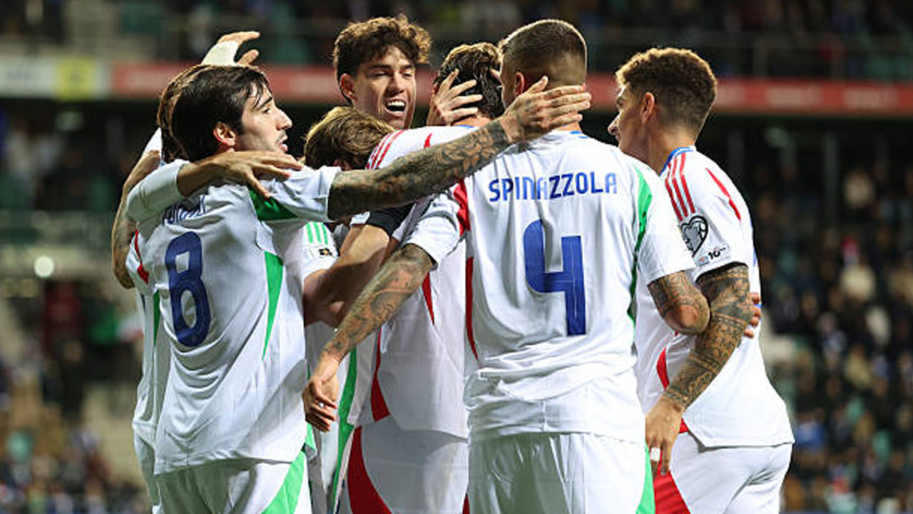 Menang Atas Estonia, Paolo Di Canio Nilai Timnas Italia Belum Meyakinkan