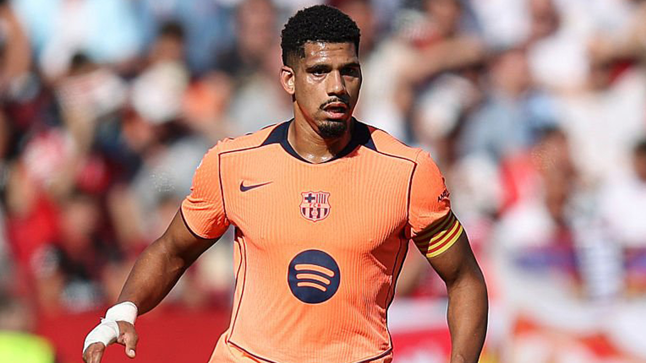 Ronald Araujo.
