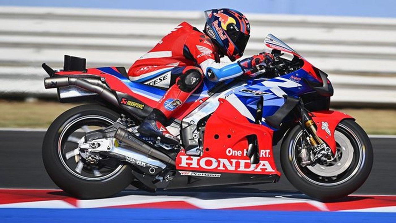 Test rider Honda, Stefan Bradl