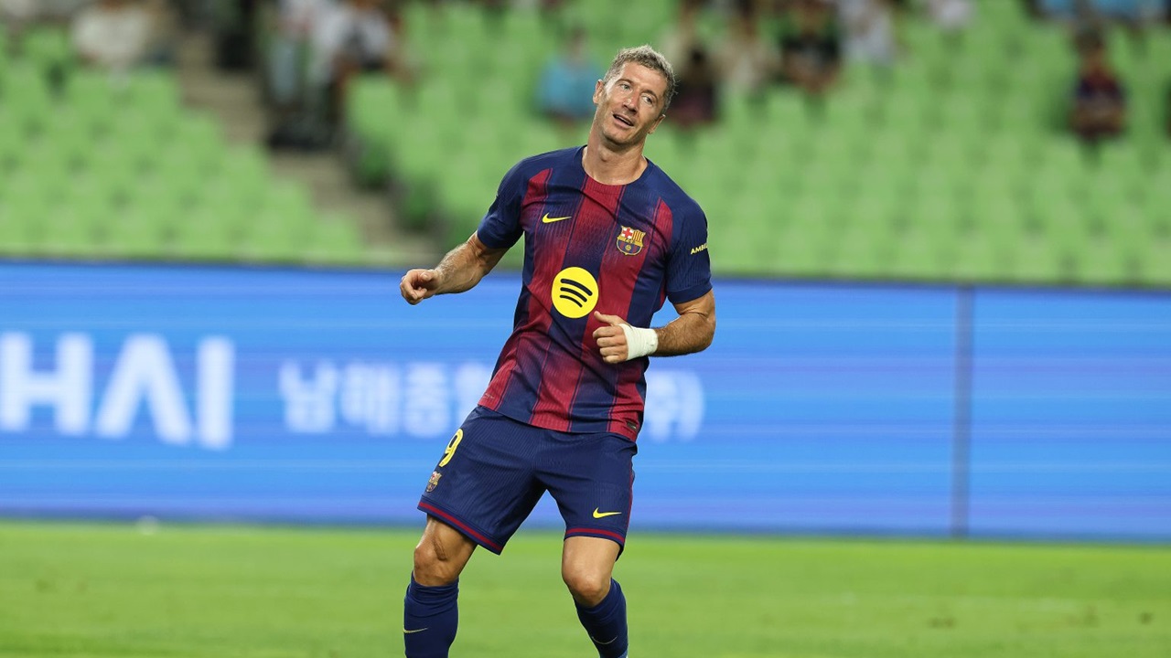 Robert Lewandowski Siap Berjuang Amankan Posisi di Barcelona