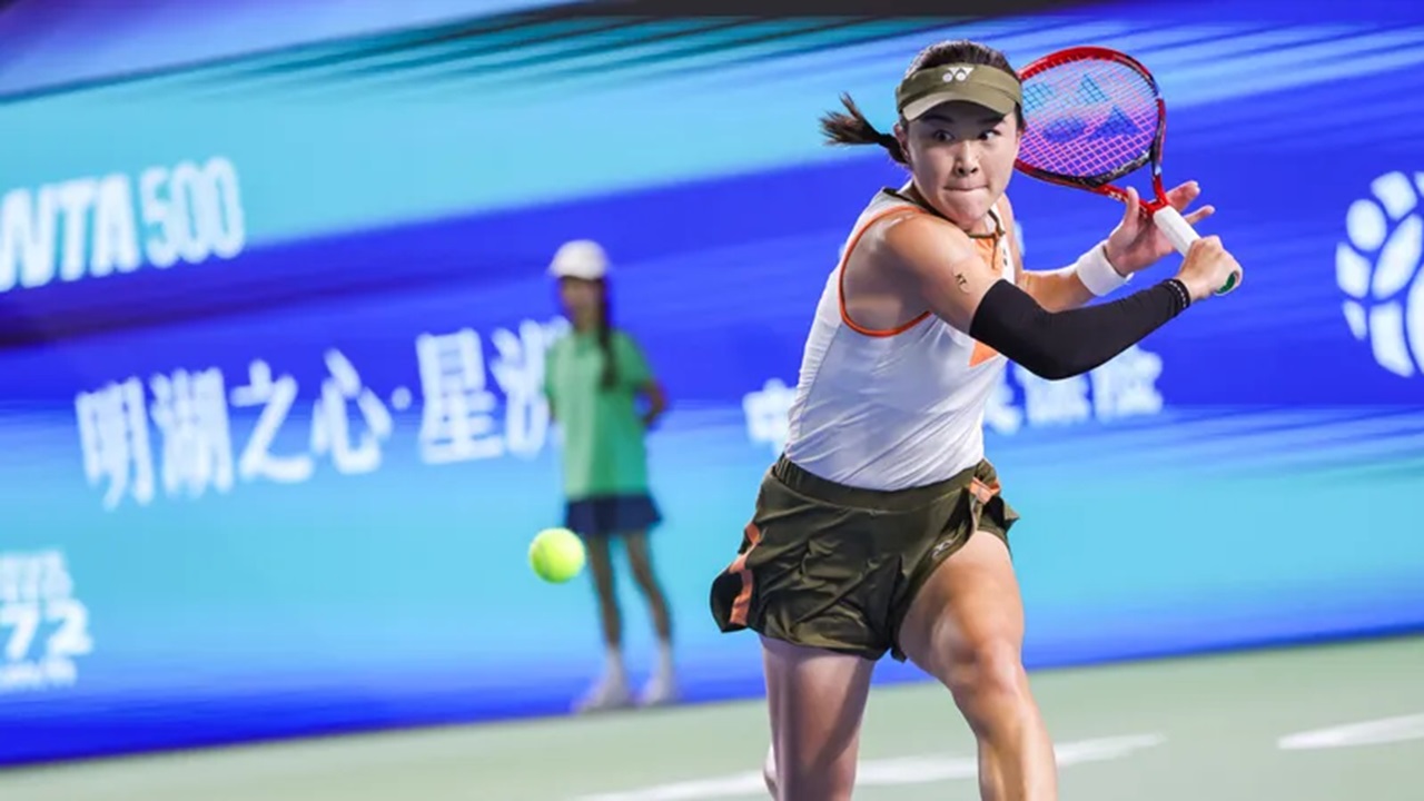 Zhu Lin Paksa Emma Raducanu Angkat Kaki Di Ningbo