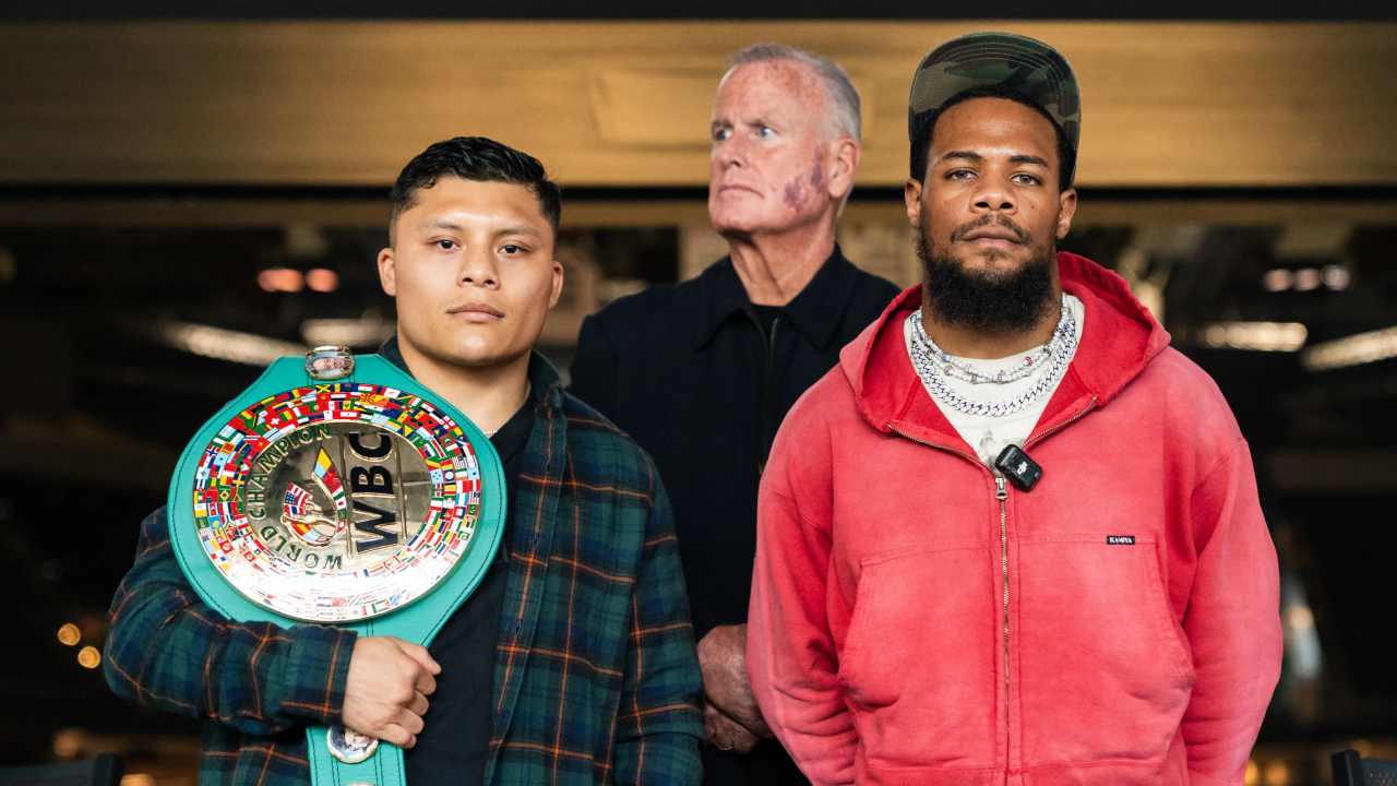 Juara Interim WBC Isaac Cruz Berencana Bungkam Sesumbar Lamont Roach