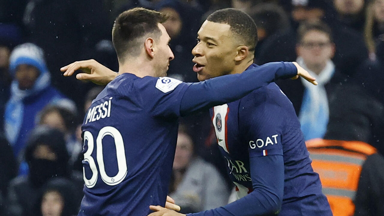Kylian Mbappe dan Lionel Messi