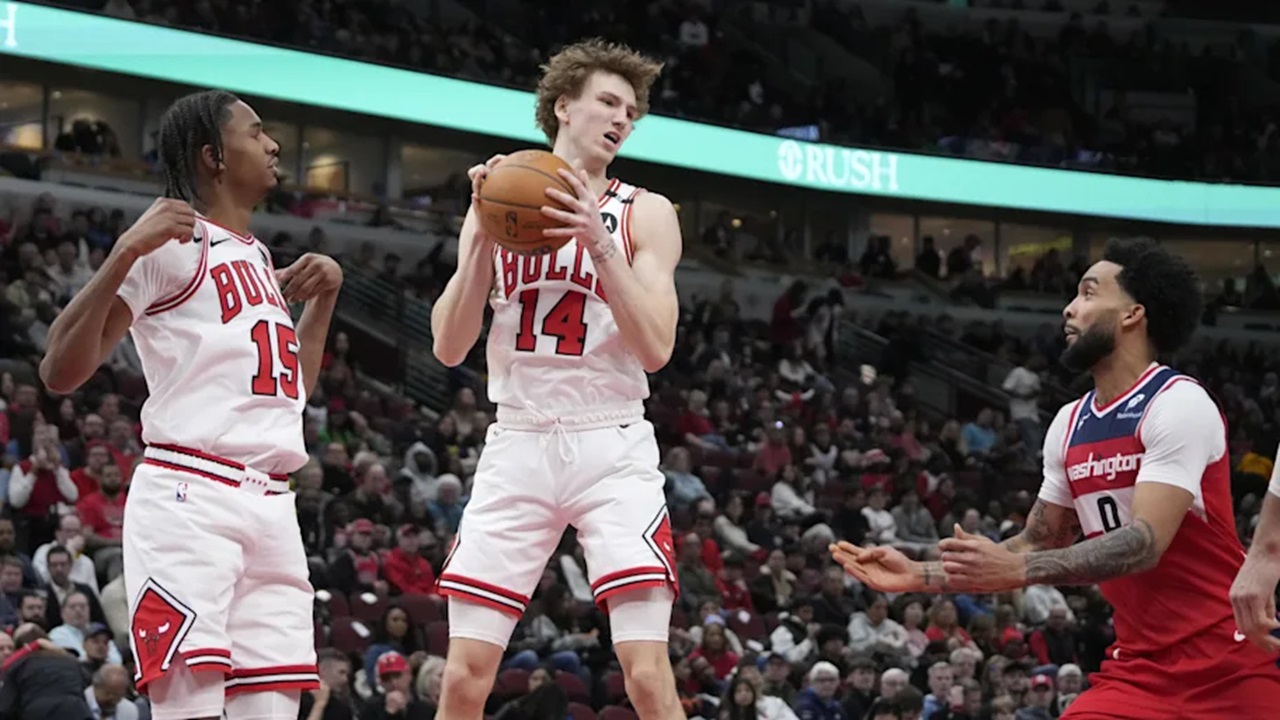 Jonas Valanciunas Kagum dengan Permainan Matas Buzelis