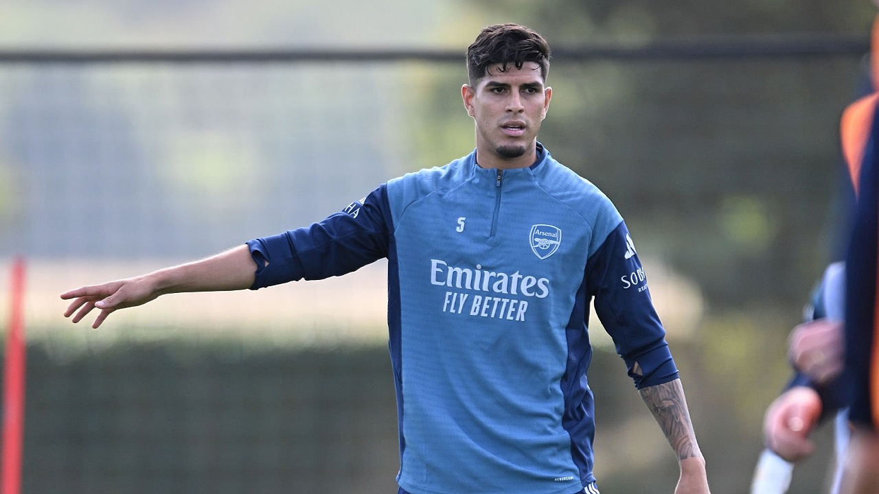 Bek Arsenal, Piero Hincapie