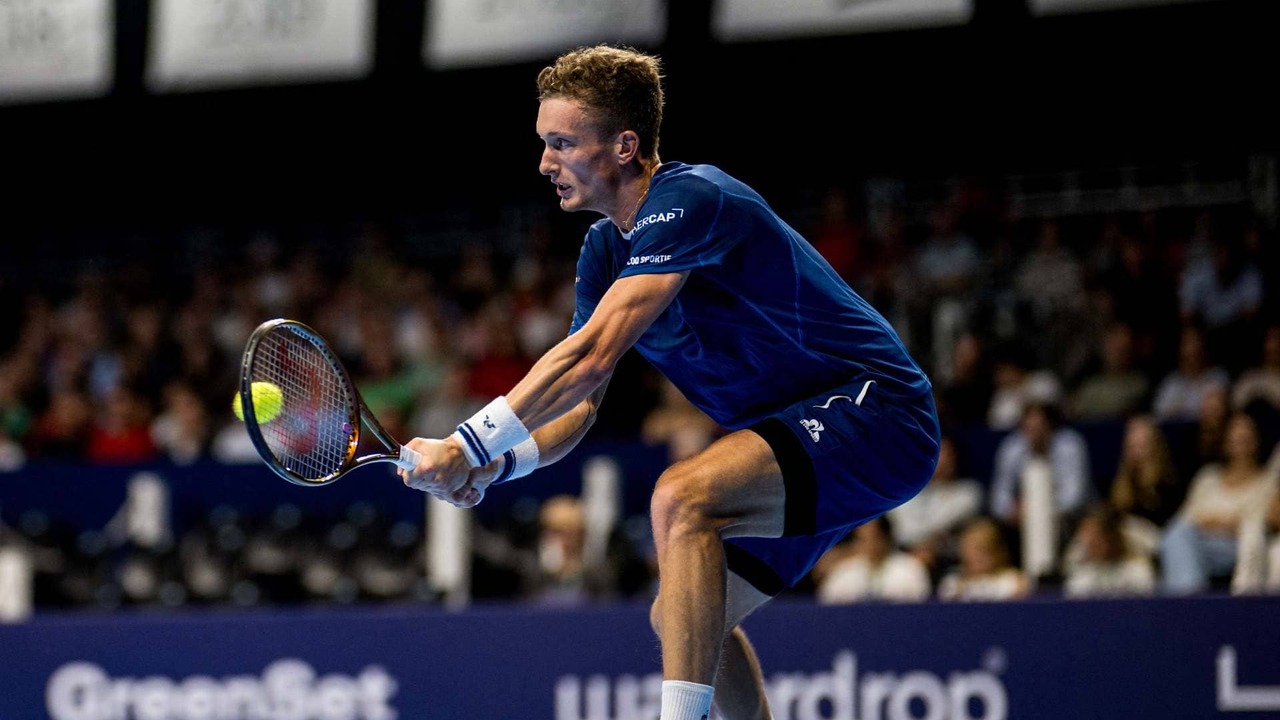 Tampil Tampil Tanpa Ampun, Jiri Lehecka Bungkam Petenis Tuan Rumah Di Brussels