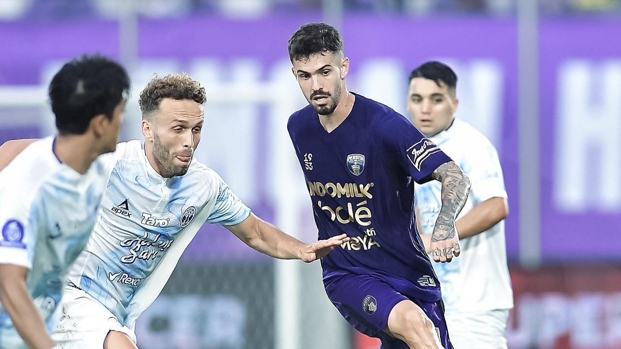 Pemain Persita Tangerang, Rayco Rodriguez di laga kontra PSIM Jogja