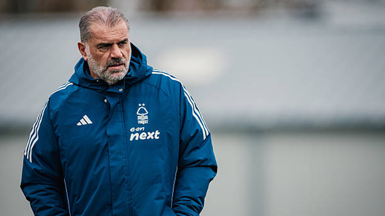 Ange Postecoglou Abaikan Kritik, Fokus Bawa Nottingham Forest Berprestasi