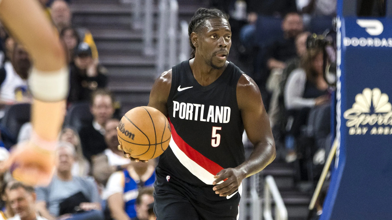 Di Portland, Jrue Holiday mengharapkan peran yang lebih besar ketimbang di Boston. (Foto: AP)