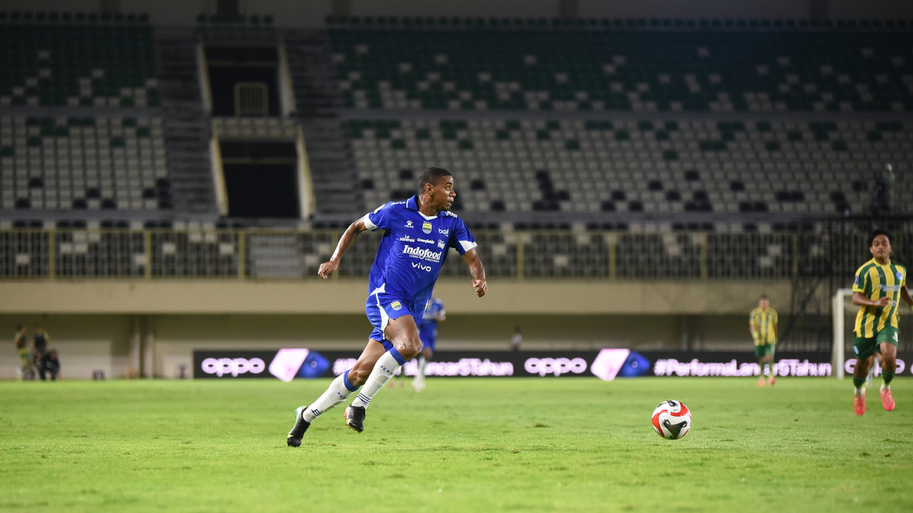 Persib banyak buang peluang di laga kontra PSBS