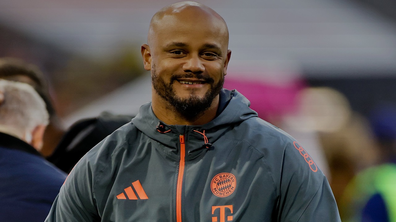 Kompany incar gelandang Atletico Madrid
