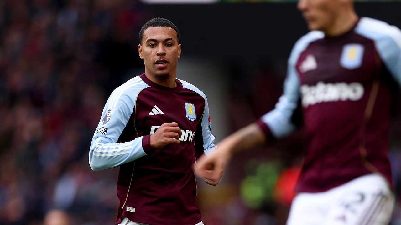 Morgan Rogers diapresiasi manajer Aston Villa, Unai Emery. (Foto: Neville Williams/Getty Images)