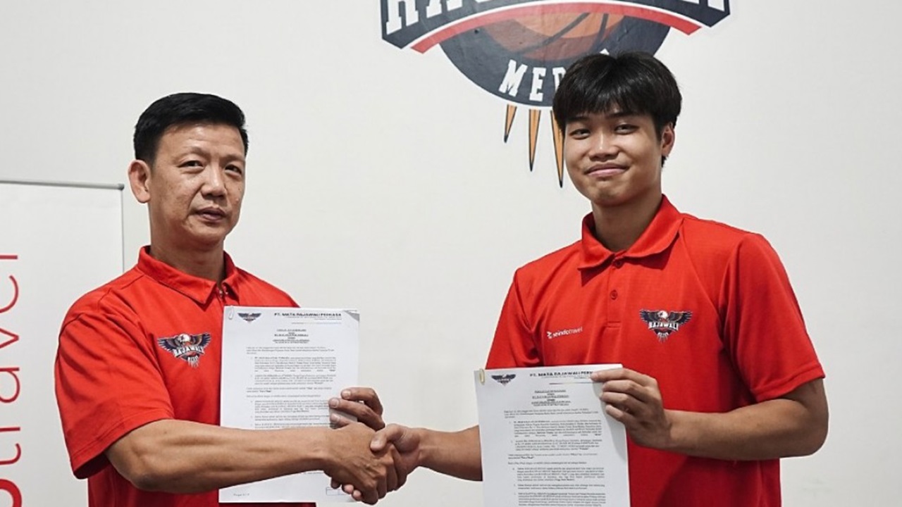 Jason Prawira Resmi Diperkenalkan Sebagai Pemain Baru Rajawali Medan