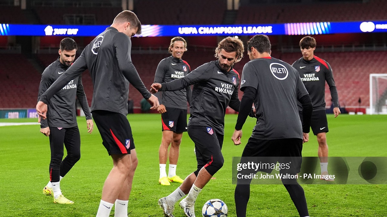Pemain Atletico Madrid berlatih di Emirates Stadium