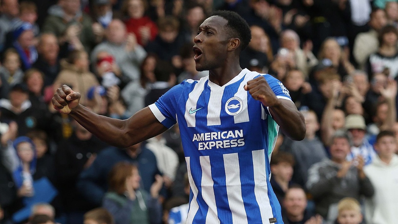 Sqtriker Brighton, Danny Welbeck