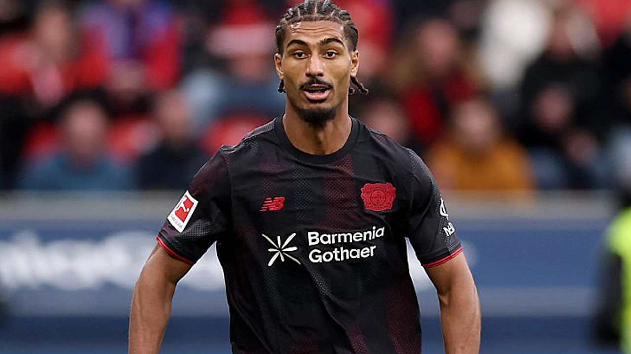 Loic Bade.