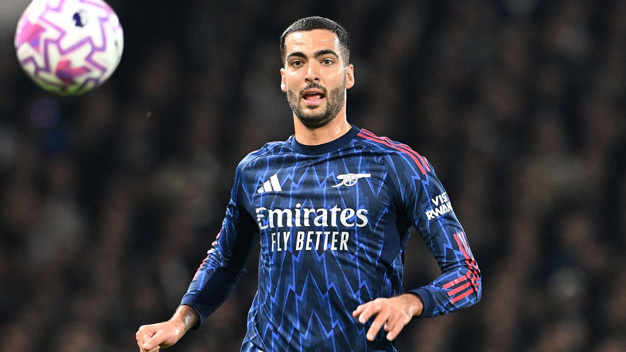 Gelandang Arsenal, Mikel Merino