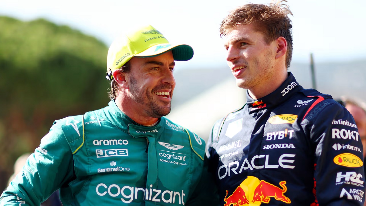 Max Verstappen tuai pujian besar dari Fernando Alonso.