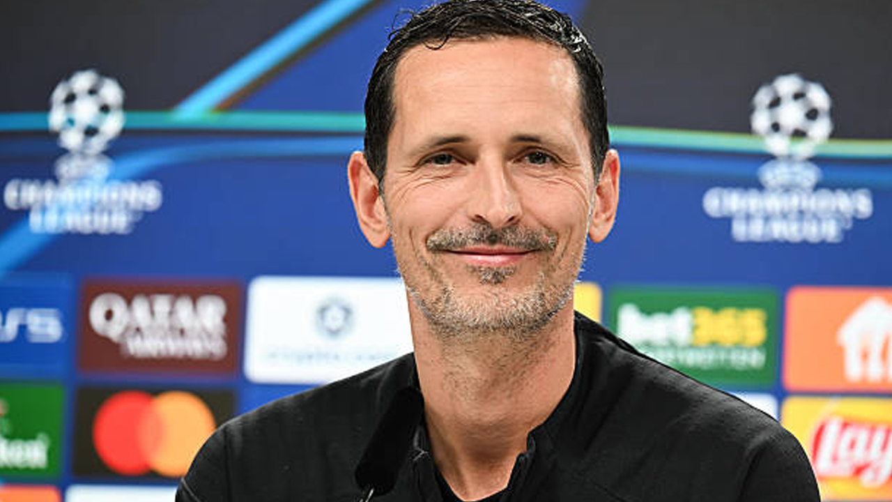 Meski Kalah Terus, Dino Toppmoller Nilai Liverpool Selalu Tampil Bagus
