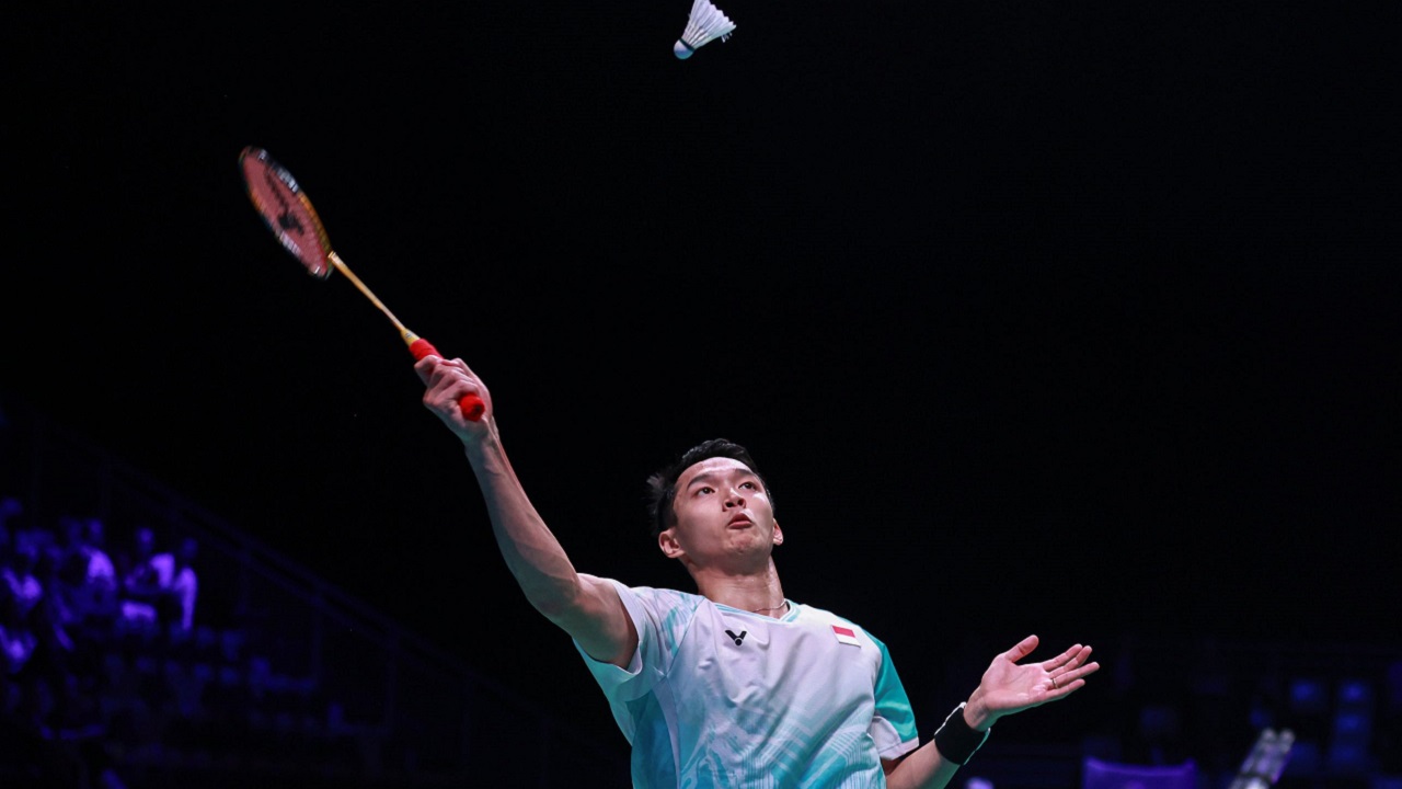 Jonatan Christie puas bisa raih kemenangan lagi lawan Kenta Nishimoto.