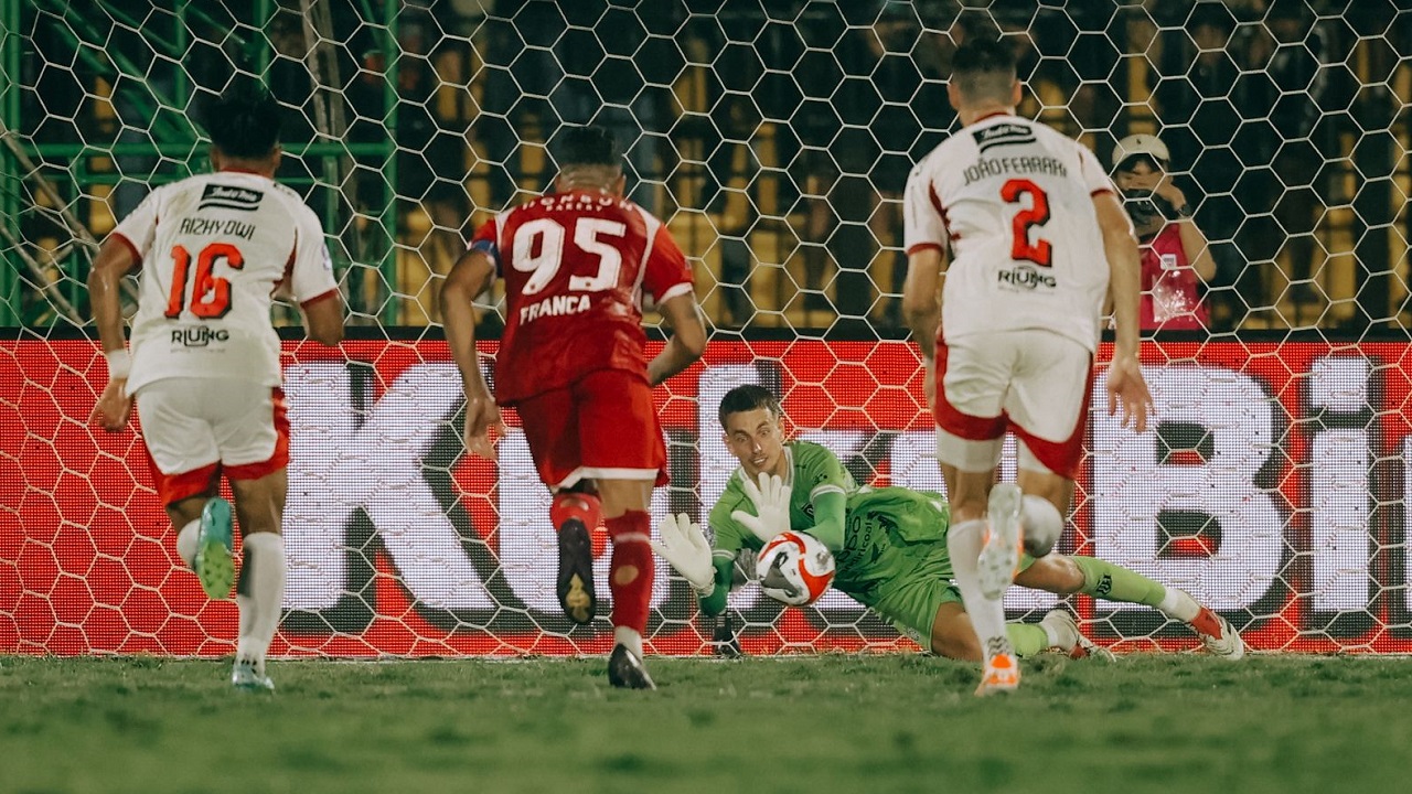 Kiper andalan Bali United, Mike Hauptmeijer