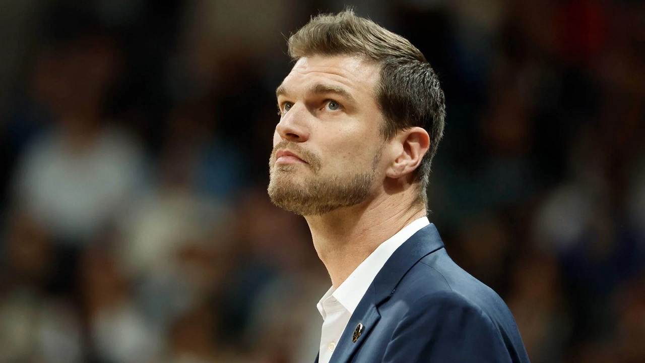 Portland Trail Blazers tunjuk Tiago Splitter sebagai pelatih interim sementara.
