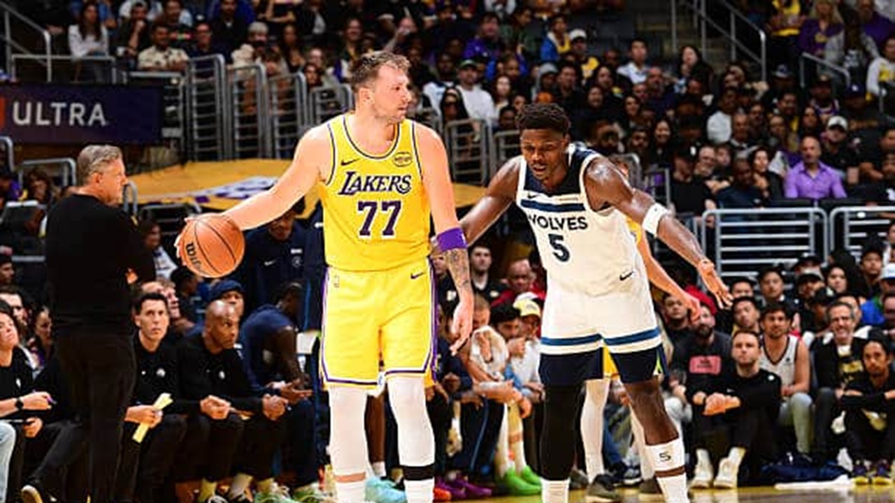 Luka Doncic Menggila Antarkan Lakers Tumpas Timberwolves