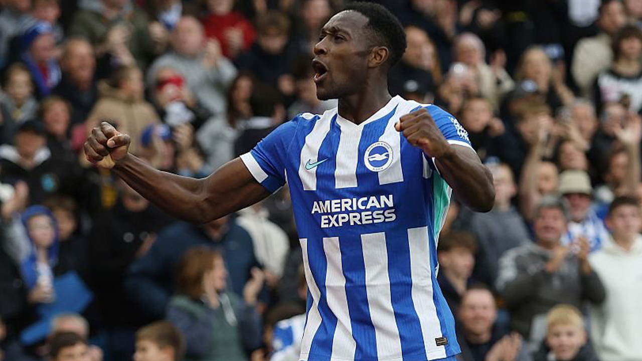 Danny Welbeck Ungkap Sebab Brighton Tumbang di Old Trafford
