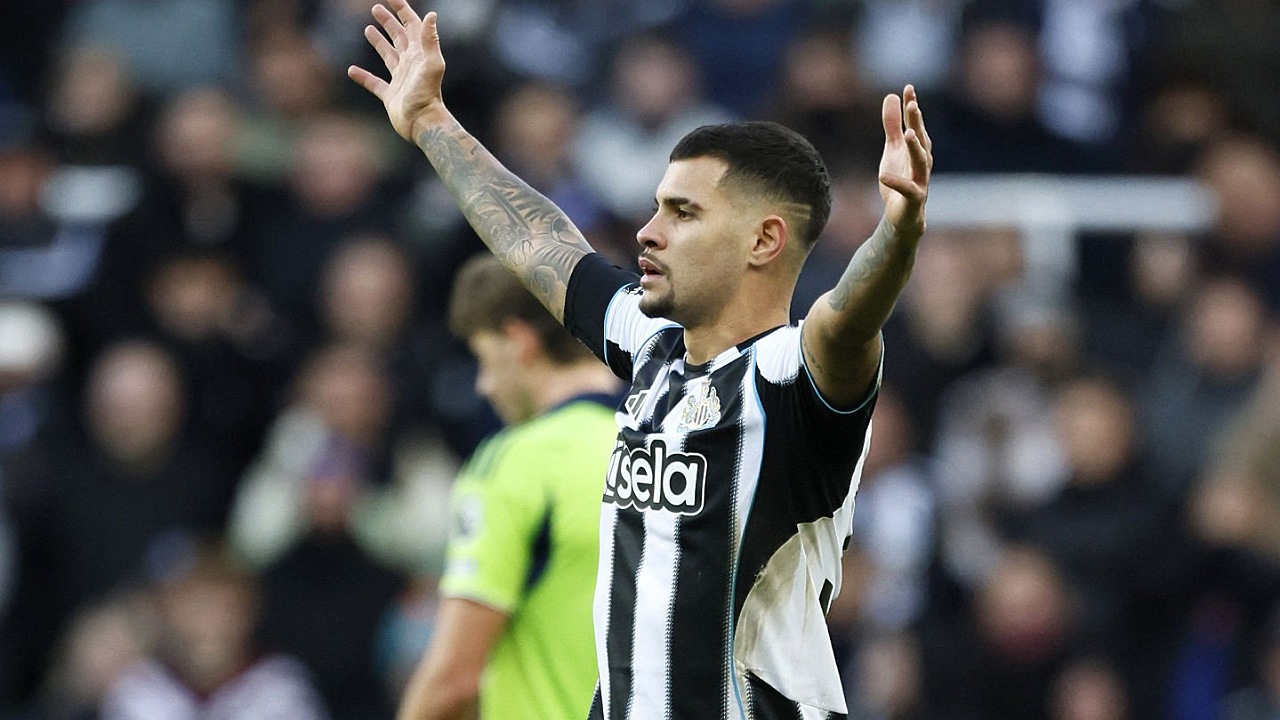 Bruno Guimaraes dipuji manajer Newcastle, Eddie Howe