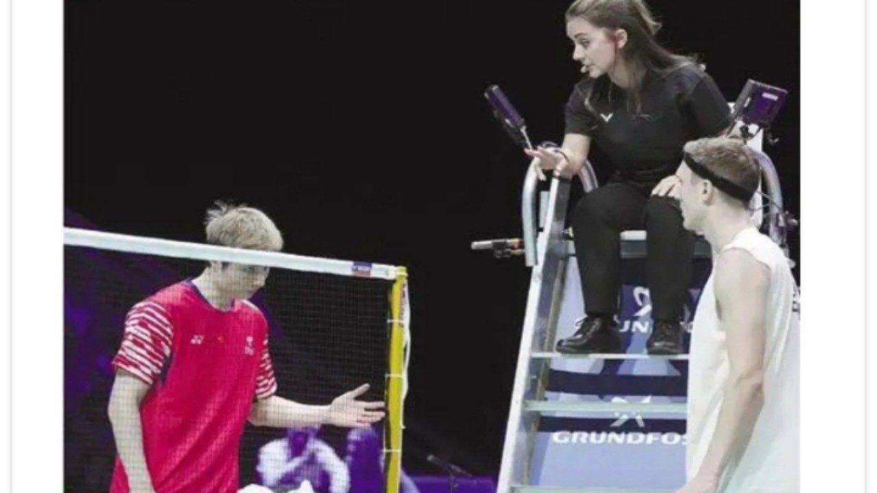 Mengulas Kembali Apakah Service Viktor Axelsen Merupakan Pelanggaran?