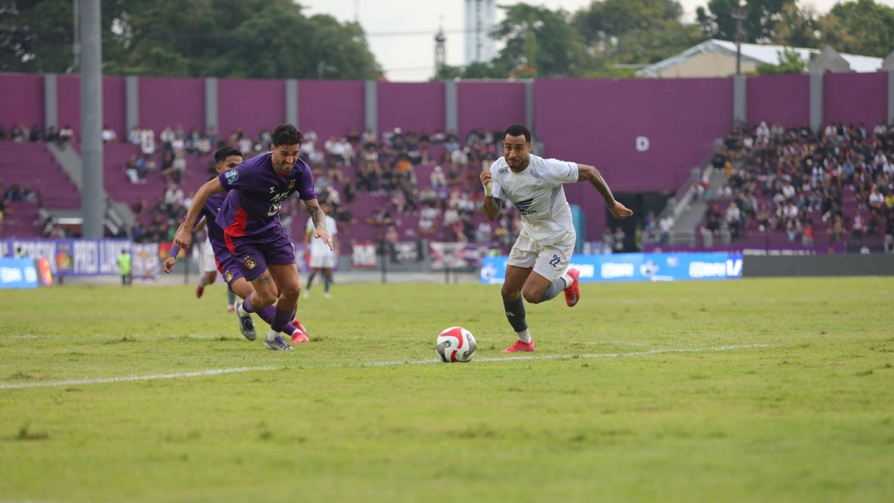 PSM Makassar Perpanjang Catatan Tak Terkalahkan di Markas Persik Kediri