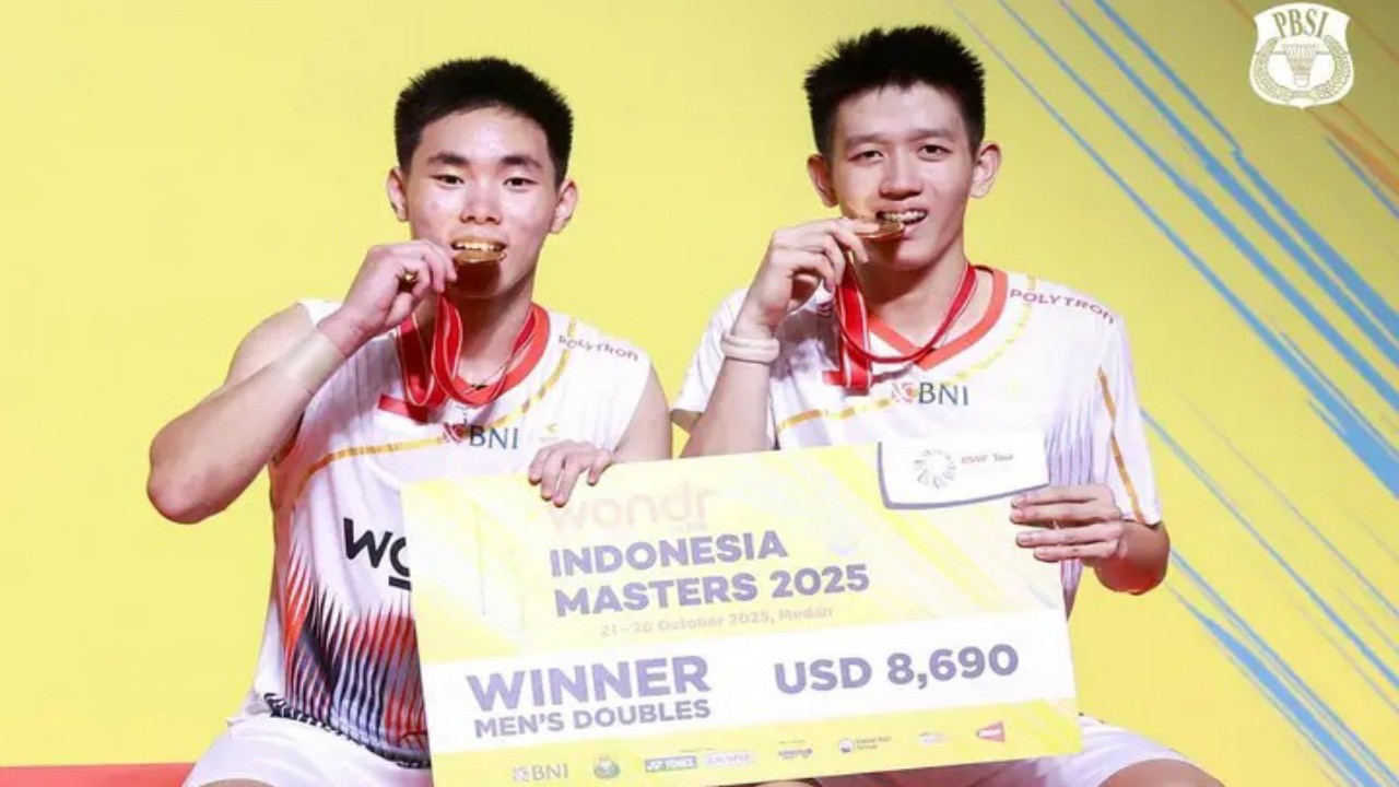 Raymond/Joaquin Kampiun Ganda Putra Indonesia Masters Super 100
