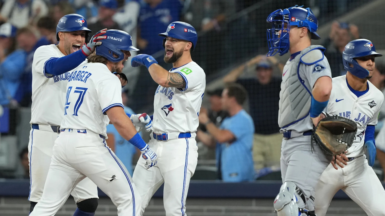 Toronto Blue Jays Lindas Dodgers 11-4 di Pertandingan Pembuka World Series