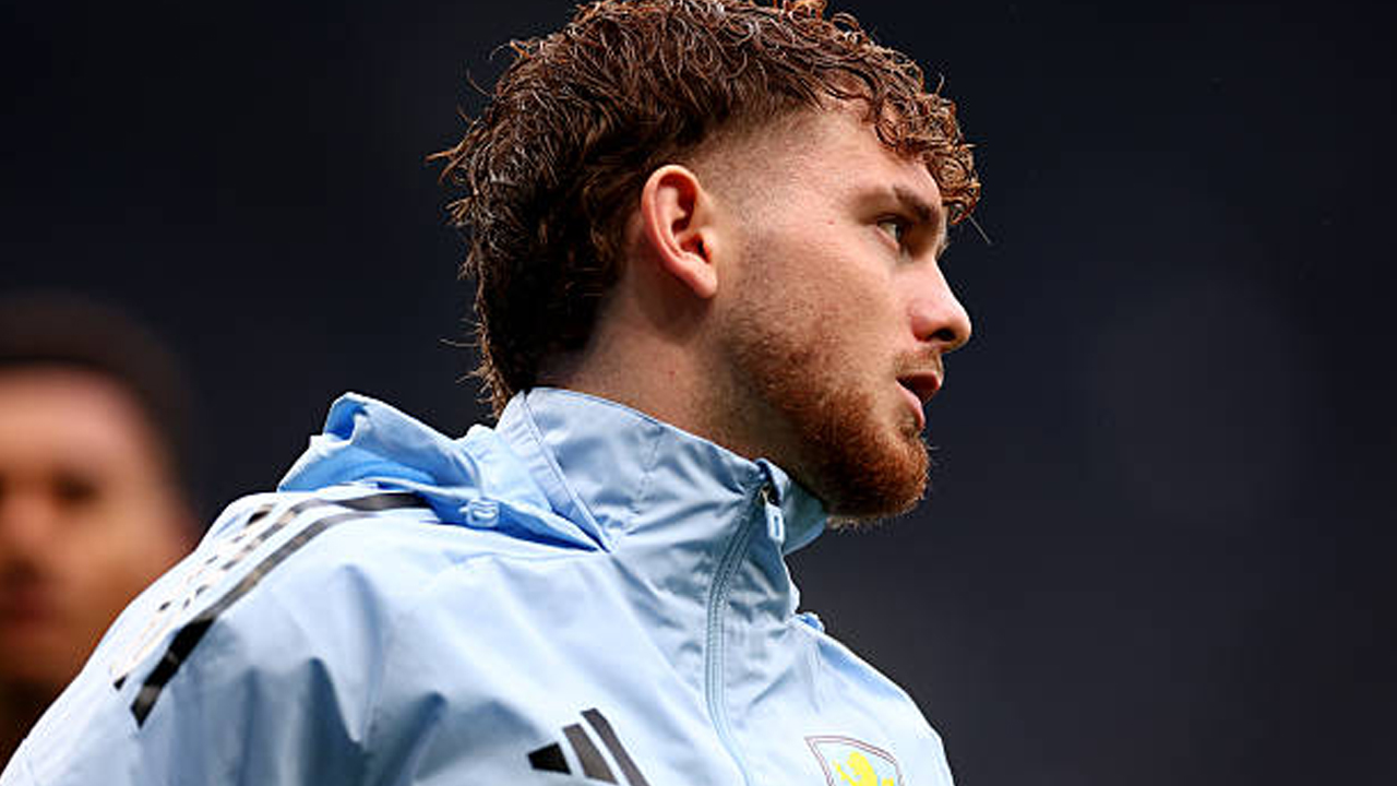 Dicoret dari Skuat, Awal Berat Karier Harvey Elliott di Aston Villa