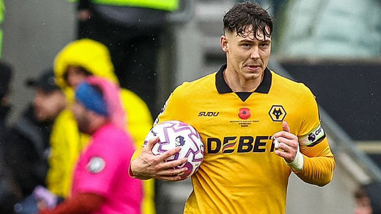 Wolves Kalah Lagi, Jorgen Strand Larsen Minta Maaf