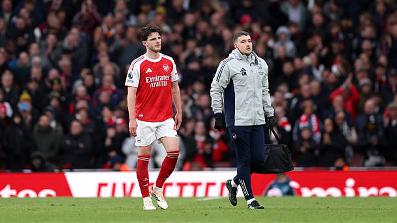 Perkasa di Premier League, Bisakah Arsenal Bertahan dari Badai Cedera?