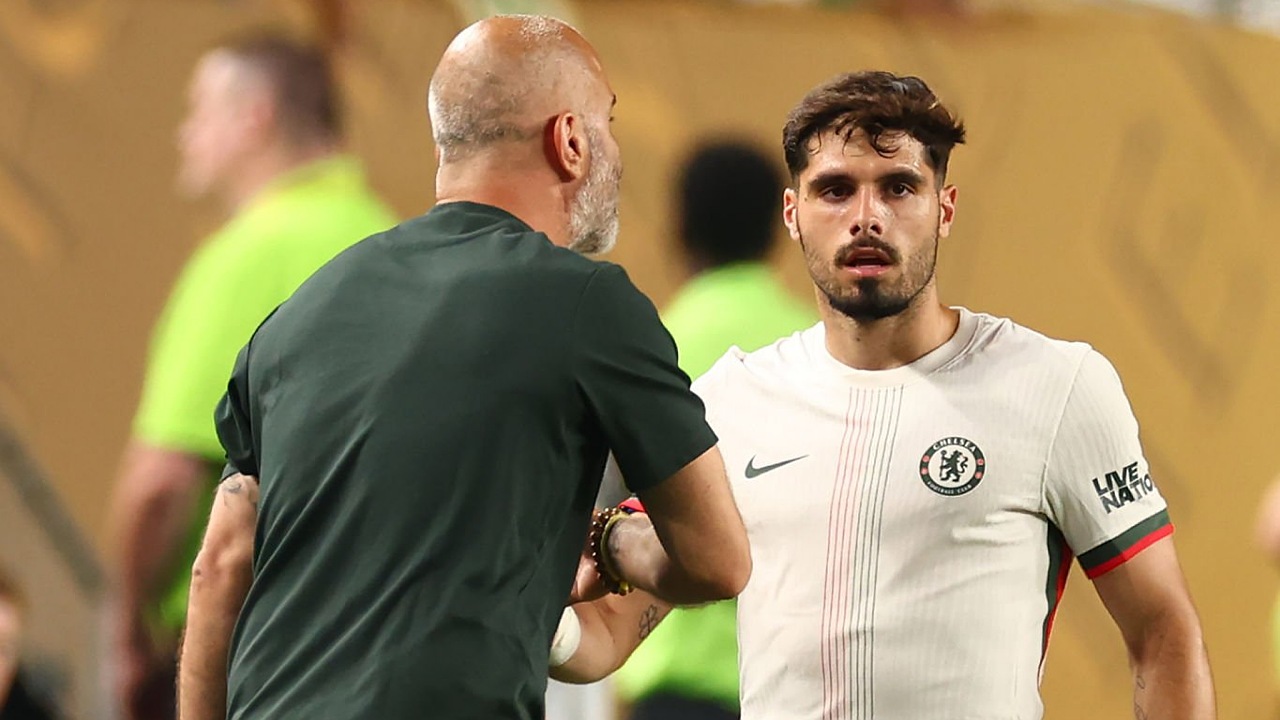 Enzo Maresca dan Pedro Neto