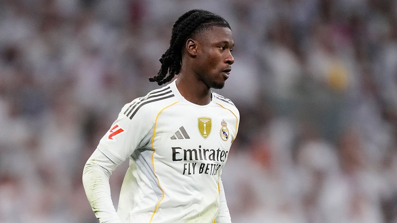 Chelsea membidik gelandang Real Madrid, Eduardo Camavinga