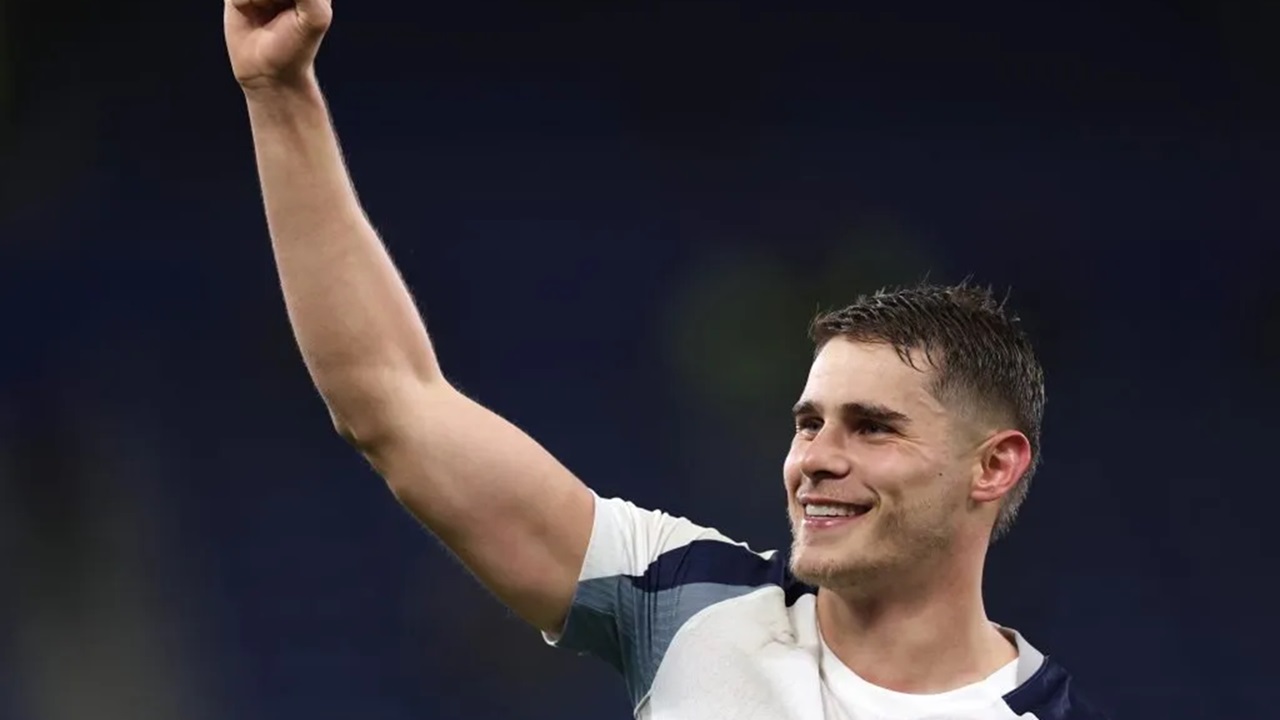 Real Madrid Mengalihkan Perhatian Bek Milik Tottenham