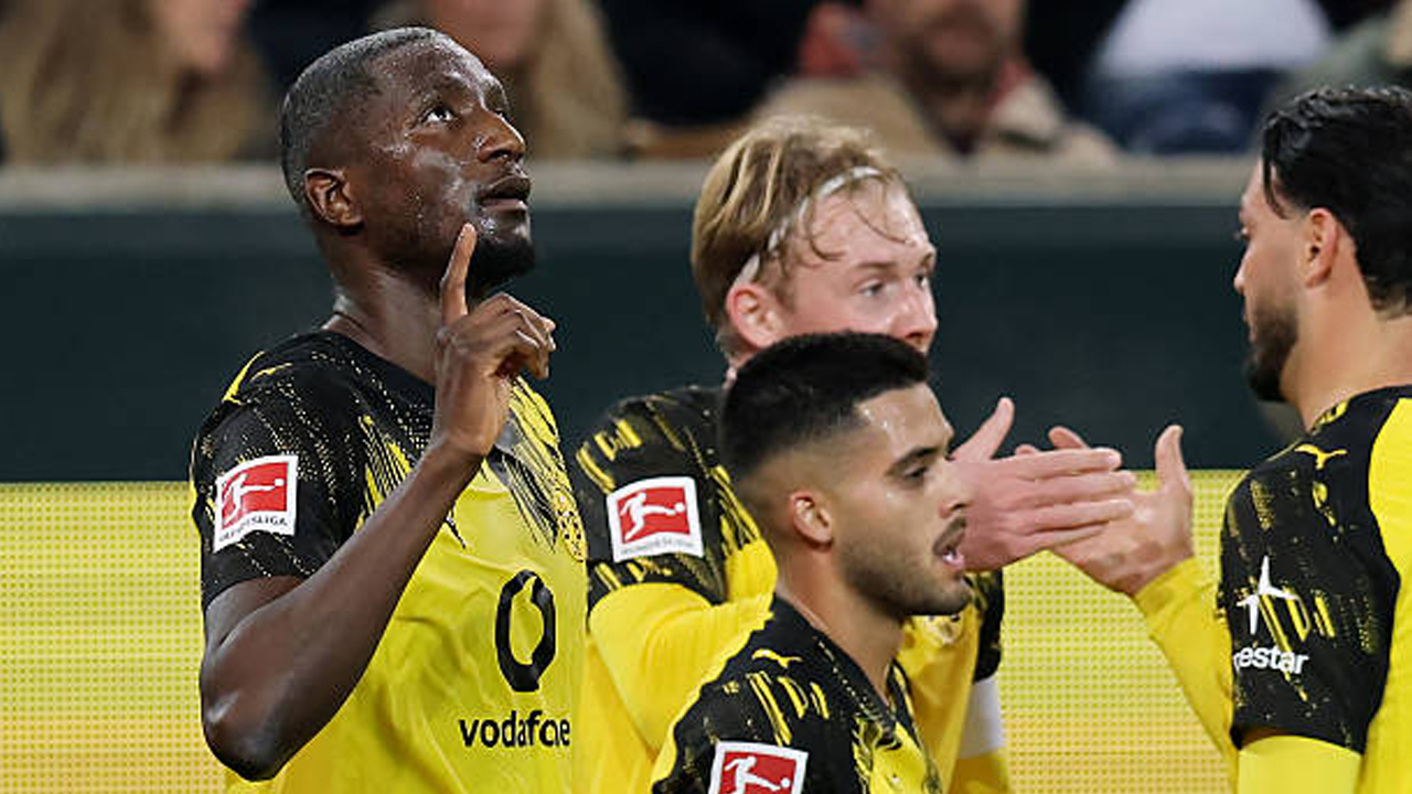 Dortmund Kalahkan Augsburg, Serhou Guirassy Akhiri Paceklik Gol