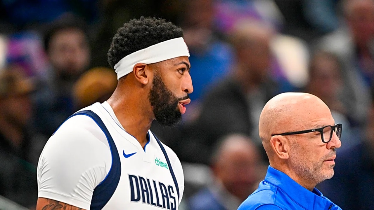 Jason Kidd Sebut Kondisi Anthony Davis Jelang Lawan Pistons