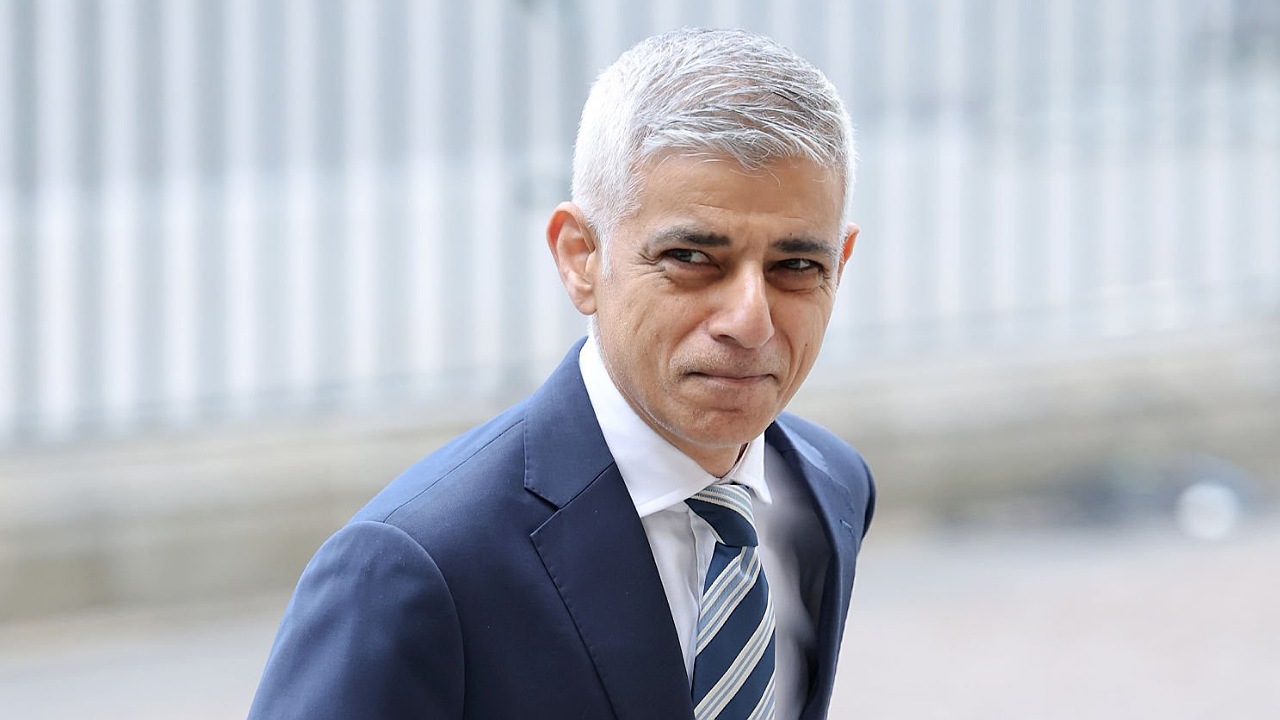 Sadiq Khan Peringatkan Arsenal soal Rencana Perluasan Emirates Stadium