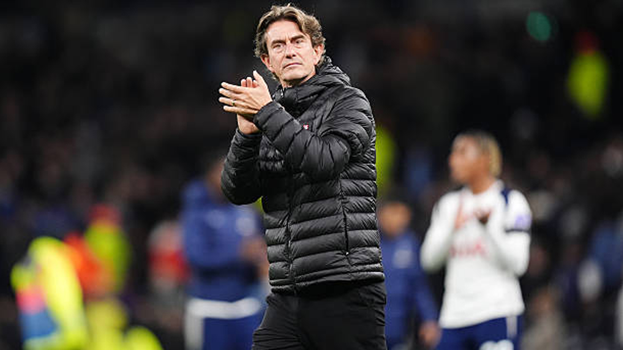 Aksi Dua Pemain Tottenham Usai Kalah Disorot, Thomas Frank Anggap Biasa